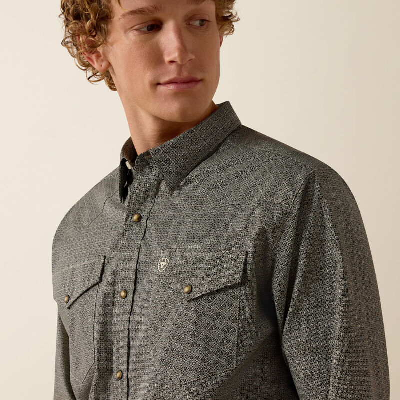 Ariat Floyd Fitted Snap L/S Shirt - Black Medallion Print