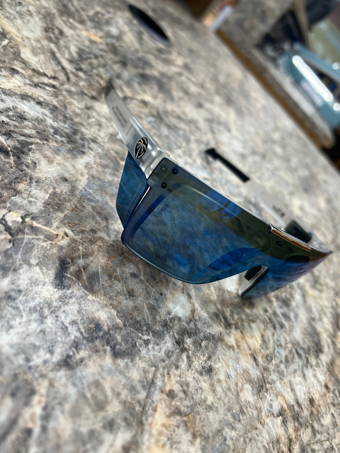 Heat Wave Performance Quatro - Vapor Frost Polarized Coastal