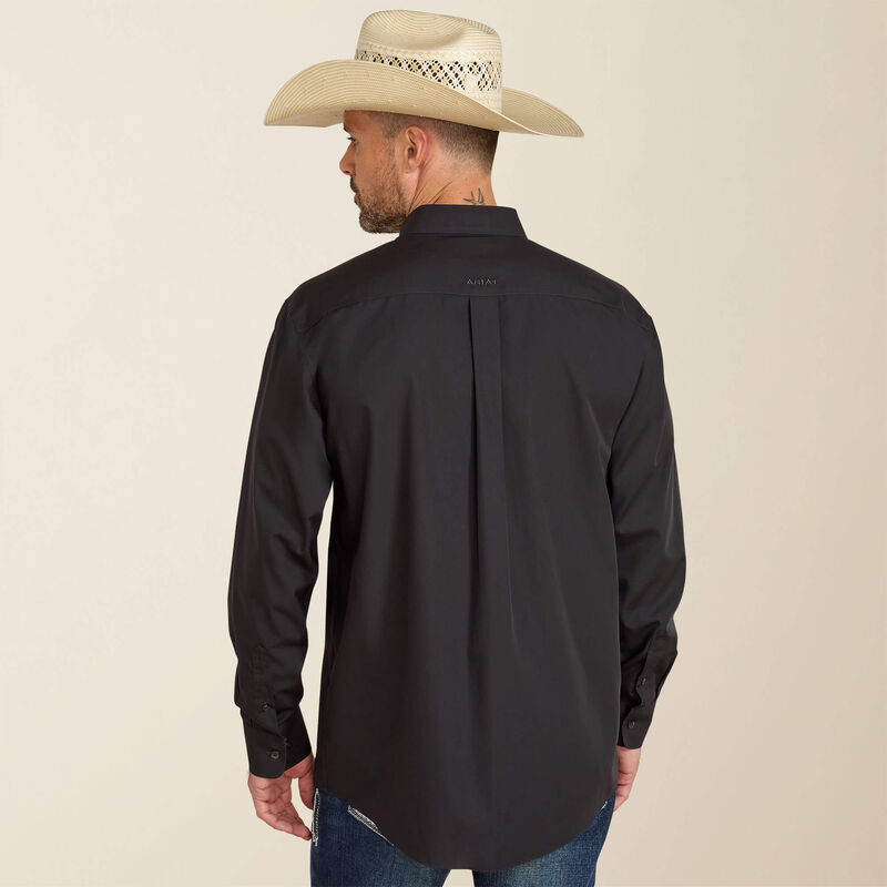 Ariat Wrinkle Free Solid L/S Shirt - Black