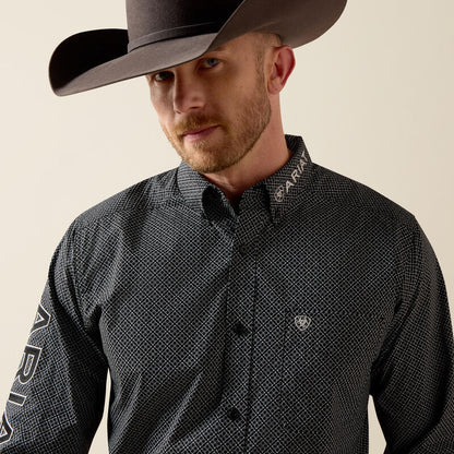 Ariat Dariel FTD L/S Shirt - Black Medallion Print