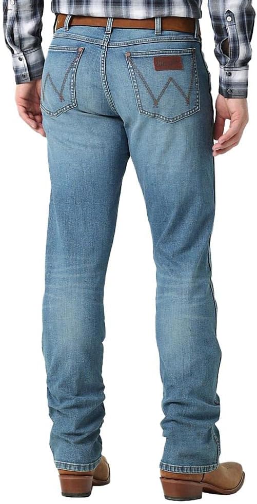 Wrangler Retro Jeans - Slim Straight Boot/ Light Denim