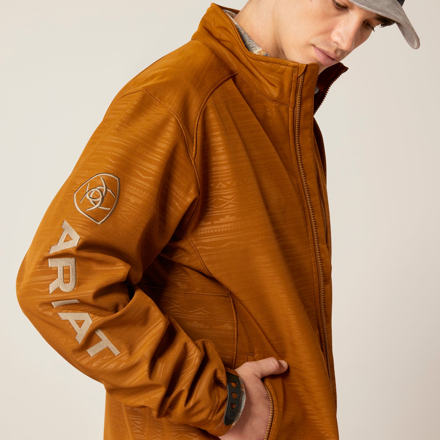 Men's Ariat Logo 2.0 Softshell Jacket - Chestnut Embossed