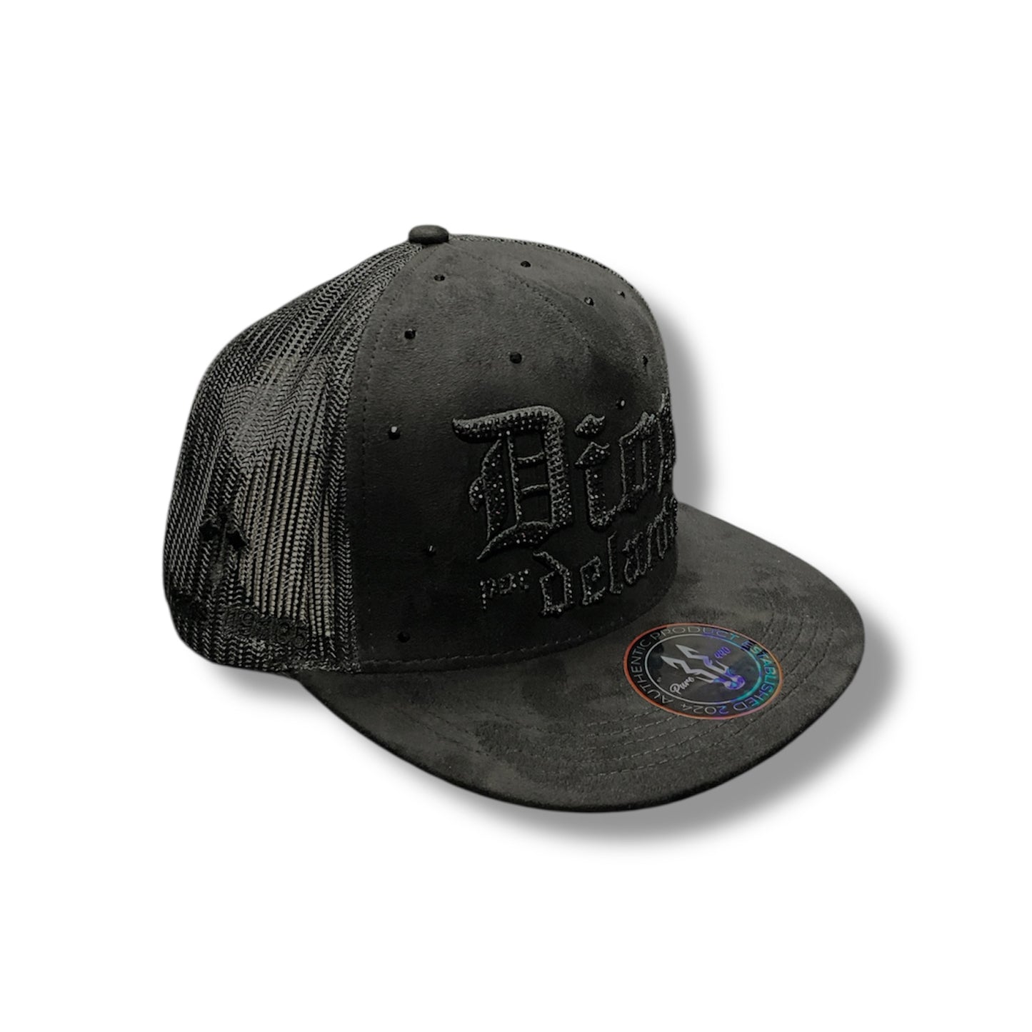 Puro 440 - Jeweled Dios Por Delante (Black)